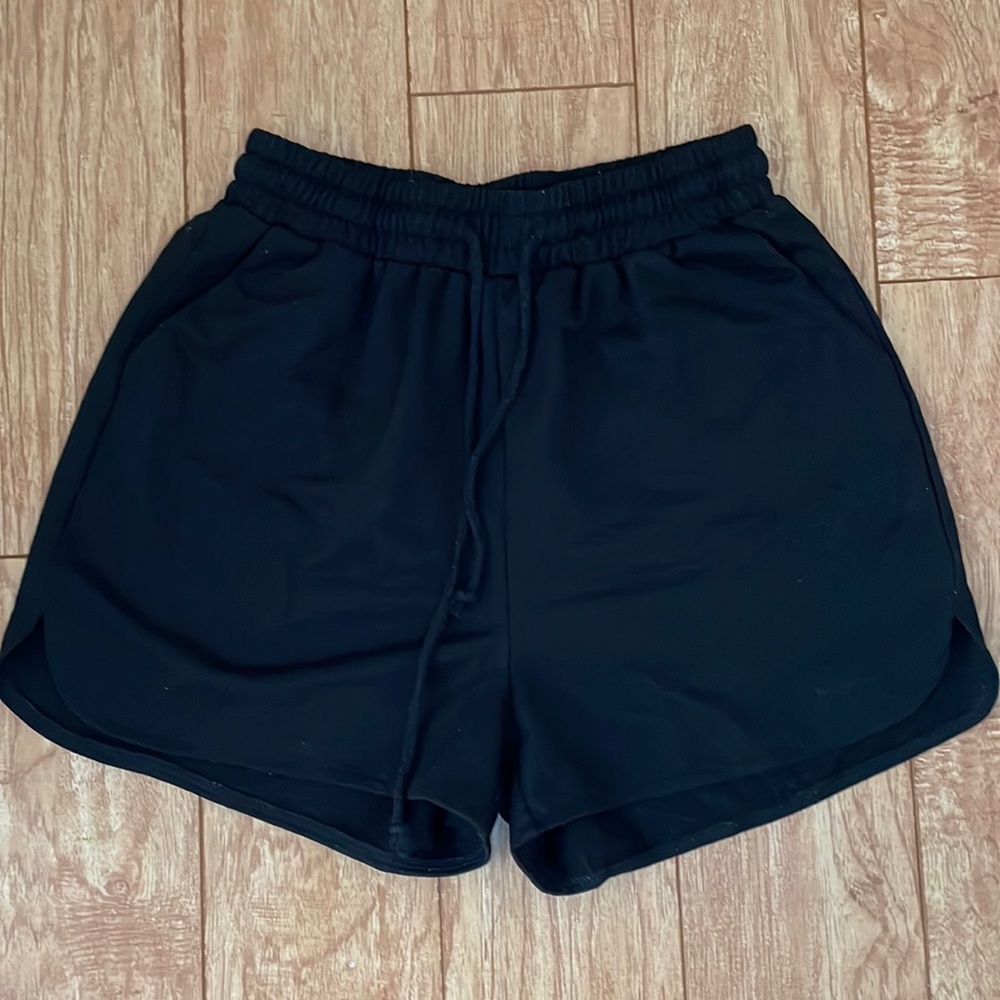 SHEIN - black sweatshorts